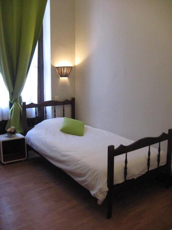 Hotel Notre Dame De Fourviere Lourdes Buitenkant foto
