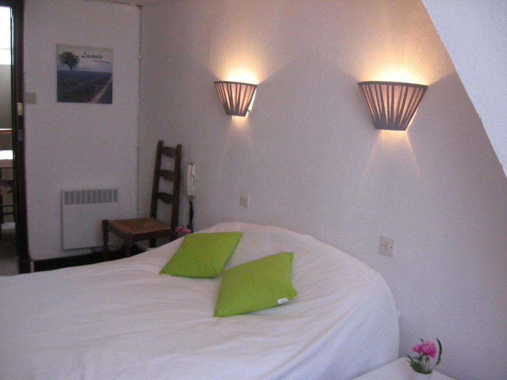 Hotel Notre Dame De Fourviere Lourdes Kamer foto